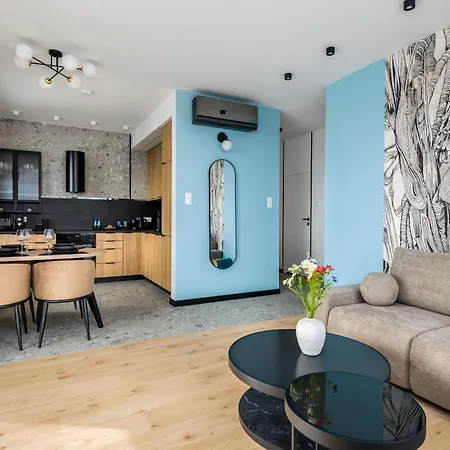 Apartament Kairos -sky - Darmowy Parking Podziemny, Scisle Centrum