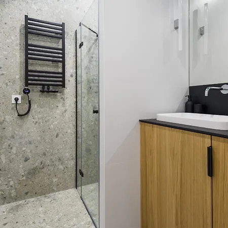 Apartament Kairos -sky - Darmowy Parking Podziemny, Scisle Centrum
