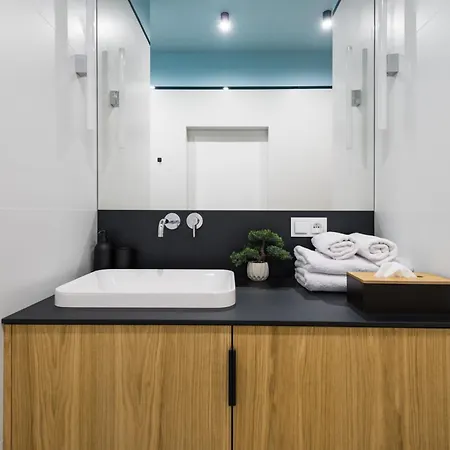 Kairos -sky - Darmowy Parking Podziemny, Scisle Centrum