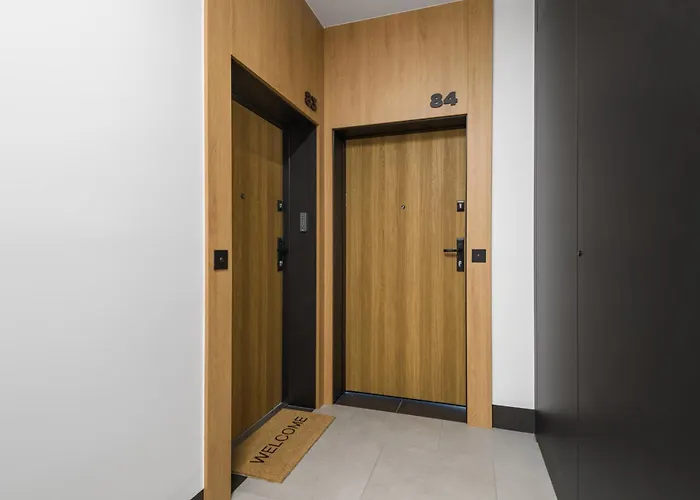 Kairos -sky - Darmowy Parking Podziemny, Scisle Centrum * קטוביץ